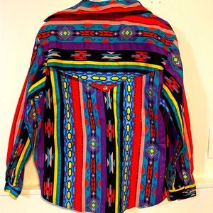 Selling this vintage Aztec button down. Used once it’s brand new quality!